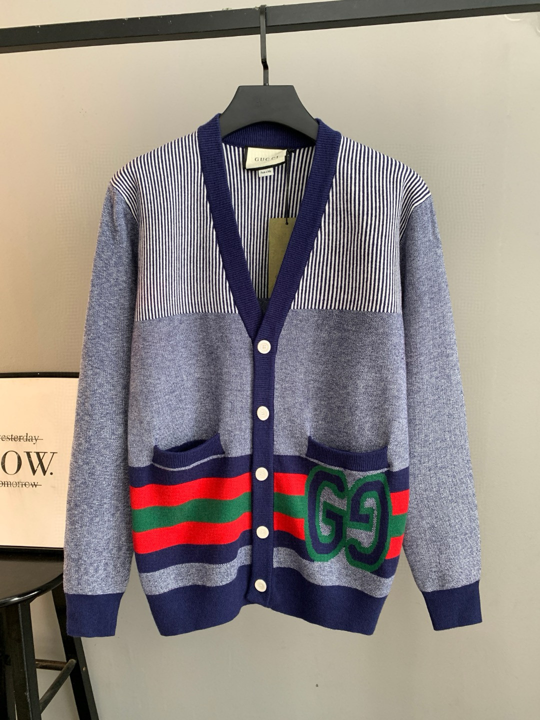 구찌 남자 가디건