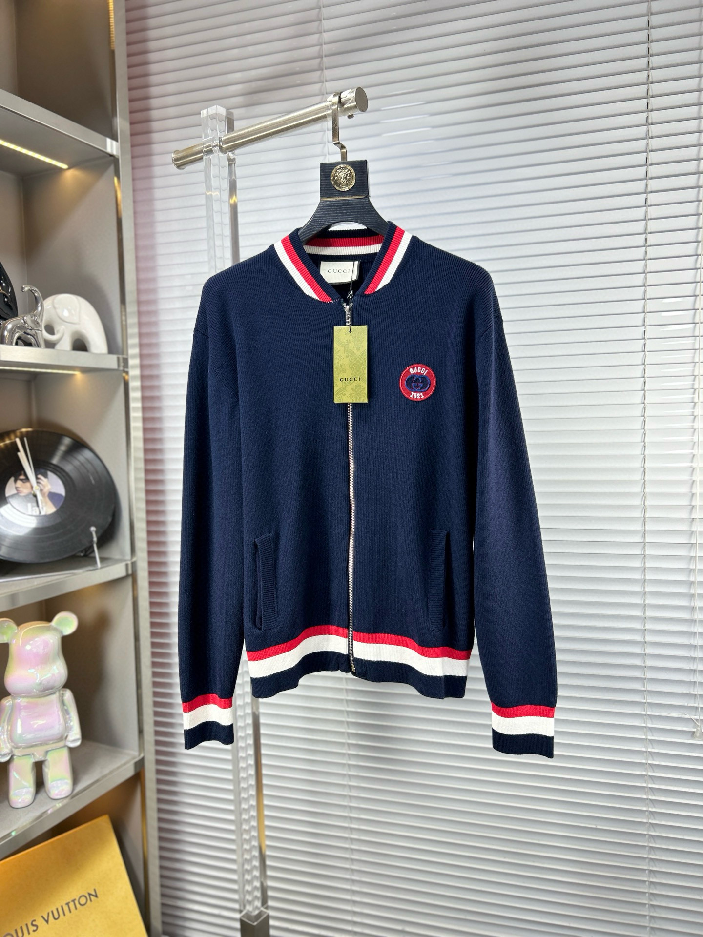 구찌 남자 가디건