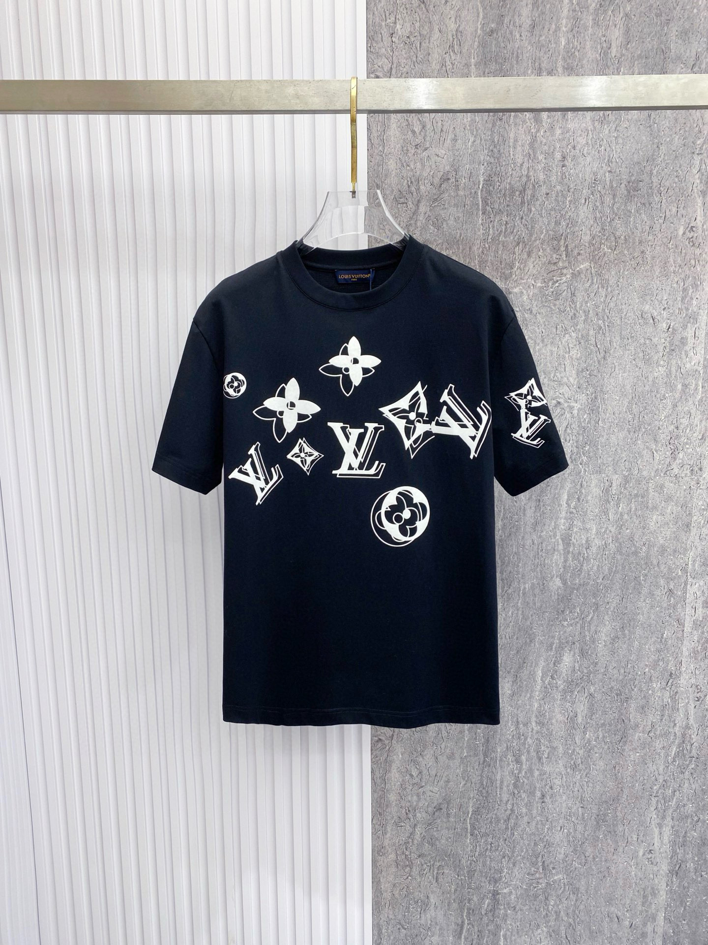 루이비통 남자 반팔티