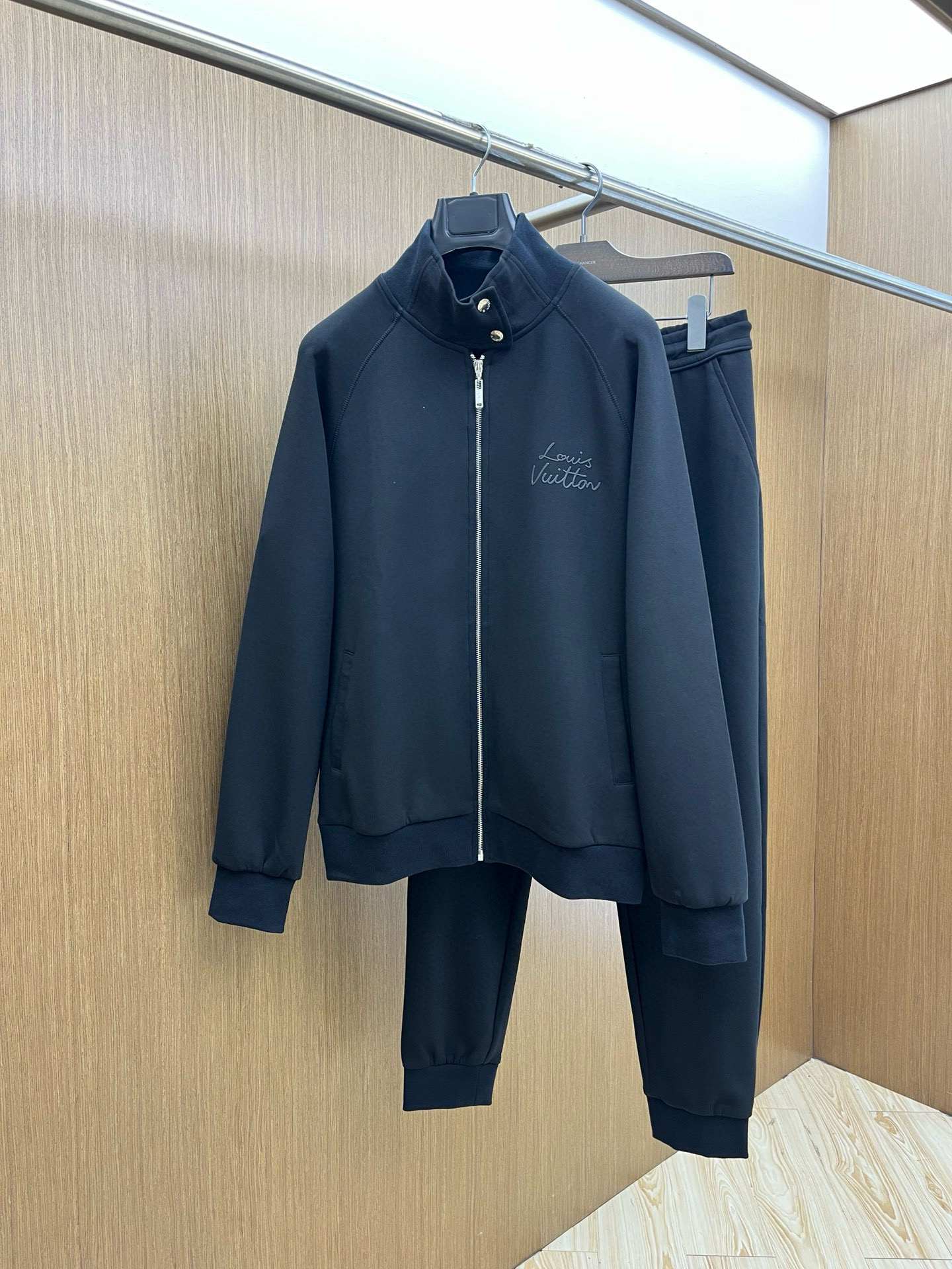 루이비통 남자 세트