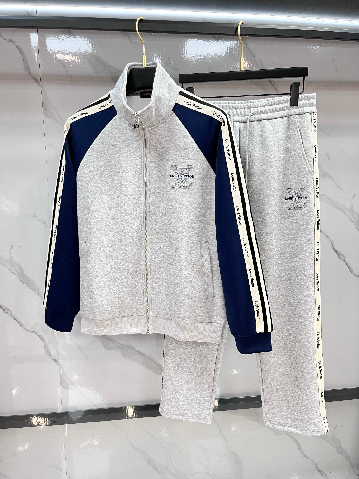 루이비통 2컬러 남자 세트