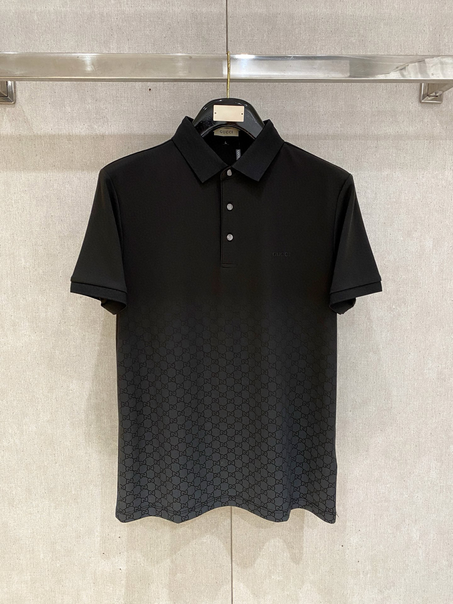 구찌 남자 반팔티