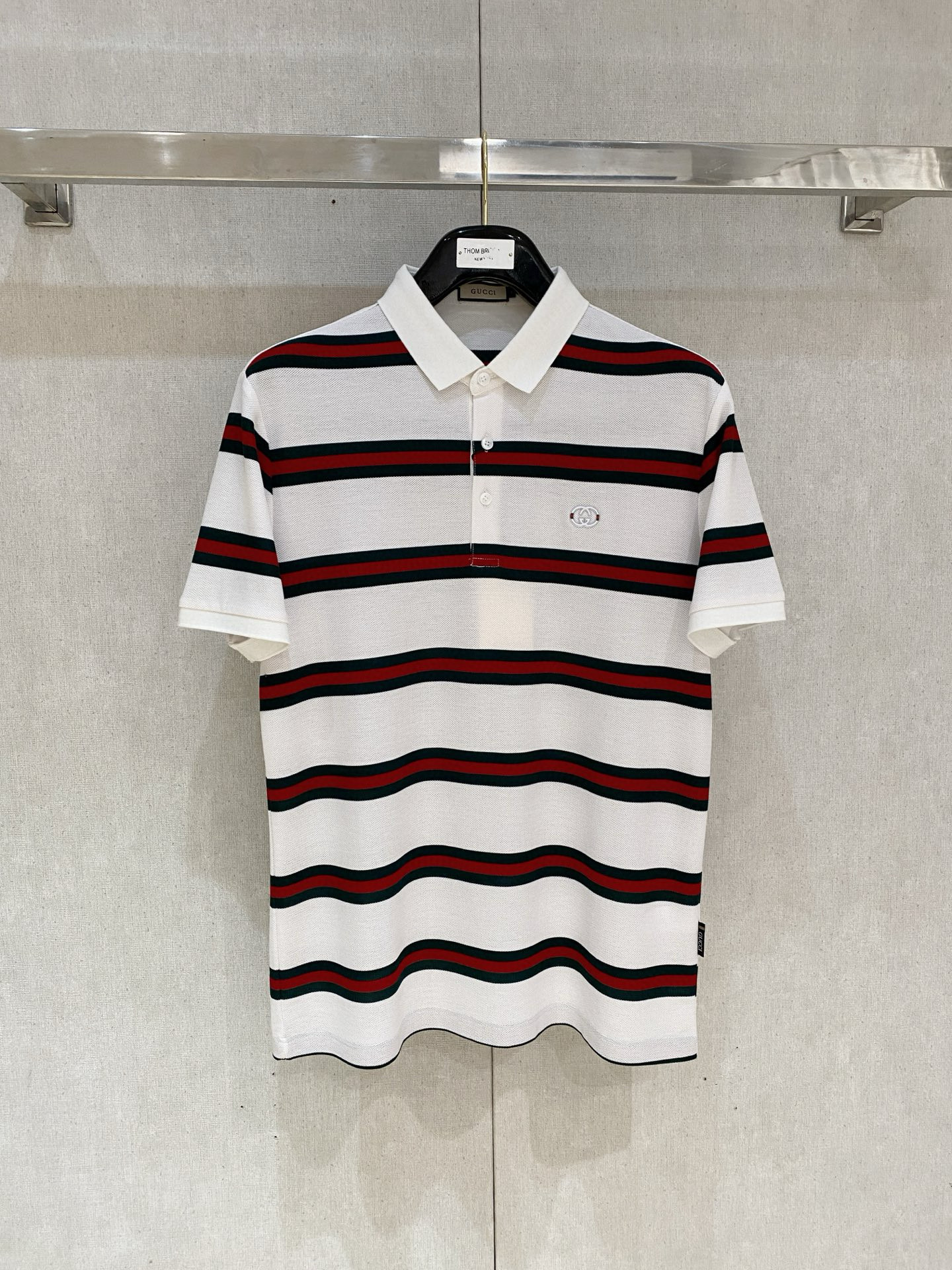 구찌 남자 반팔티