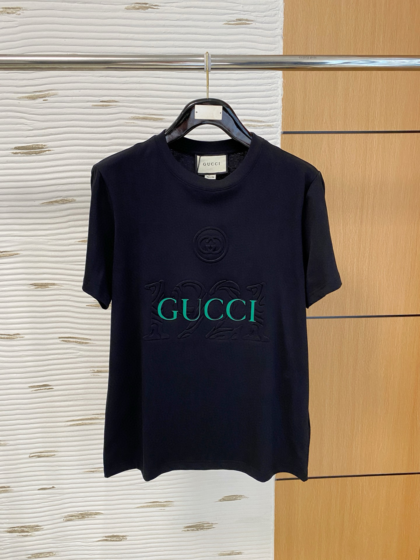 구찌 남자 반팔티