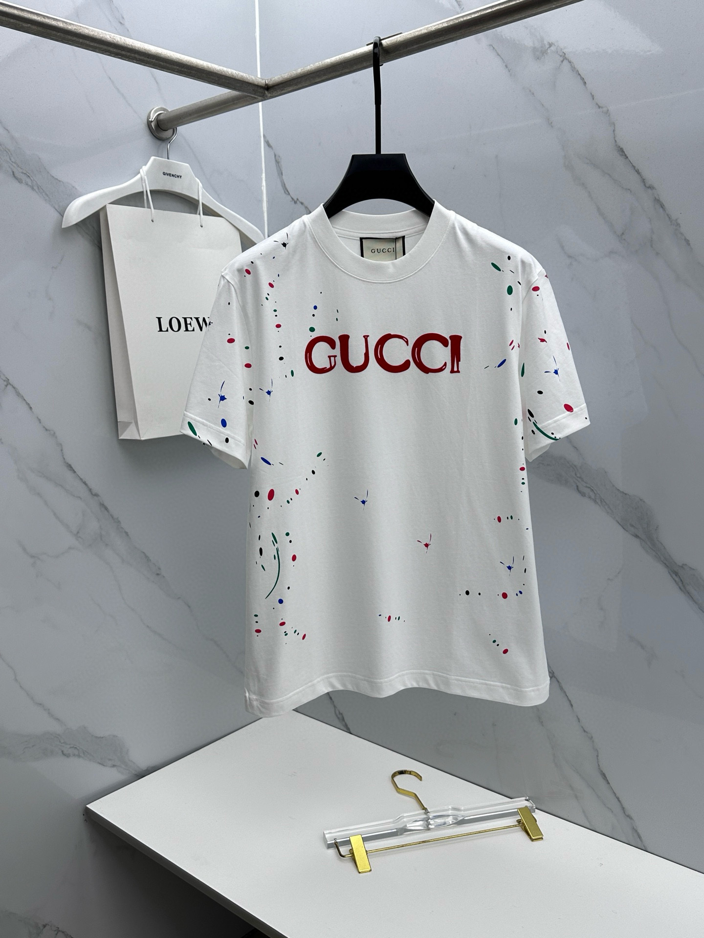 구찌 남자 반팔티