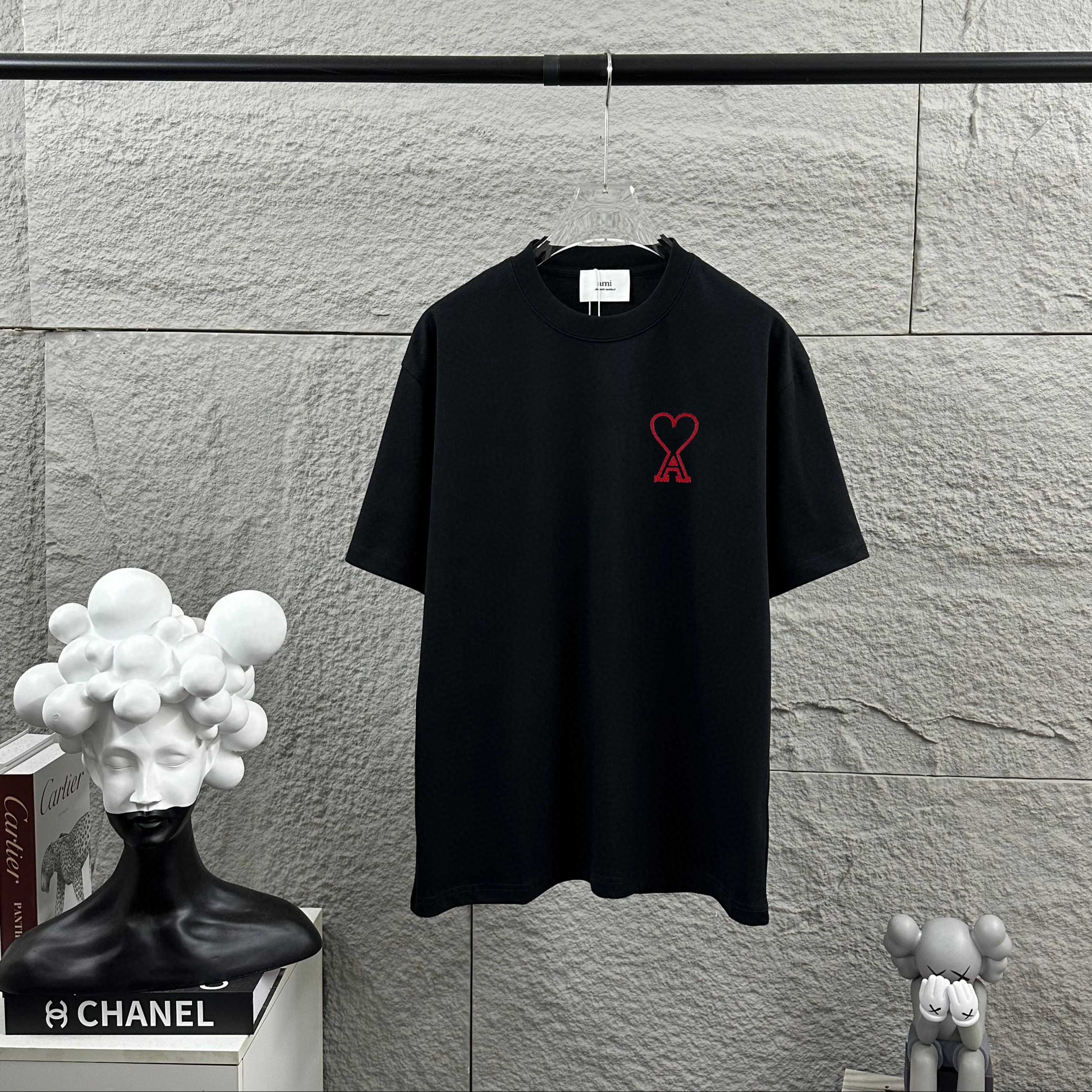 아미 아미리 남자 반팔티