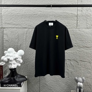 아미 아미리 남자 반팔티