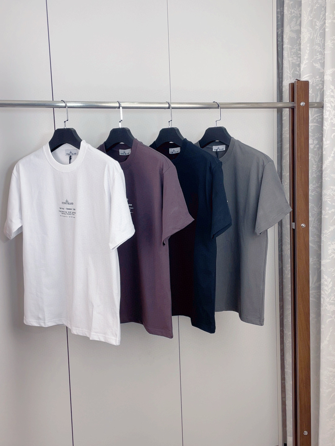 스톤아일랜드 4컬러 남자 반팔티