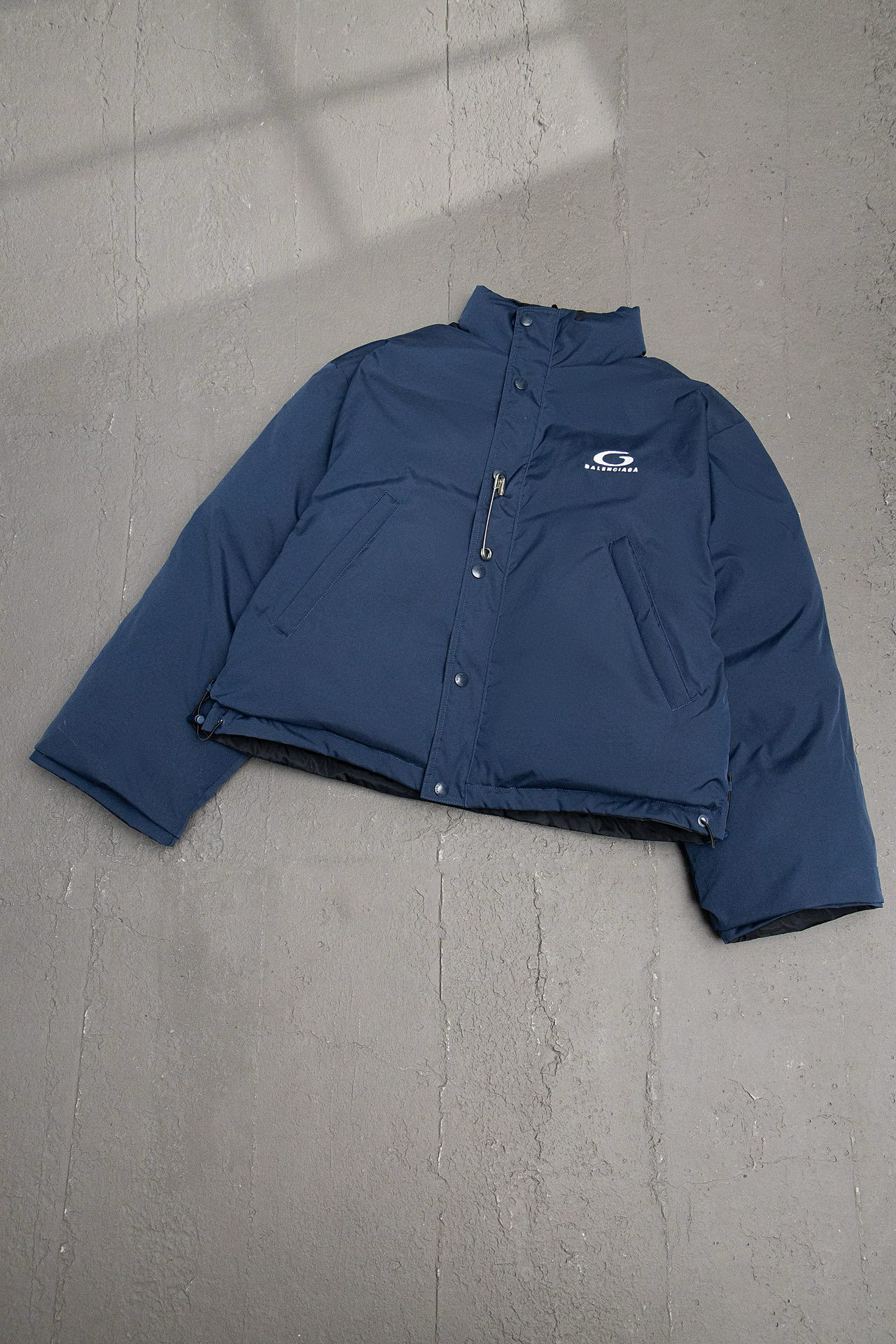 발렌시아가 2컬러 남녀공용 패딩