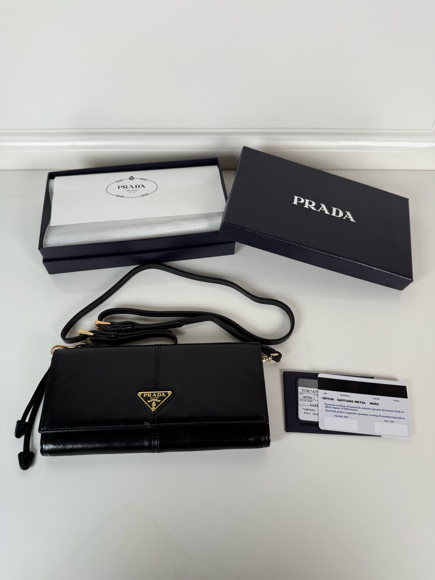 프라다 1MT036_2CYR_F0003 여자 장지갑