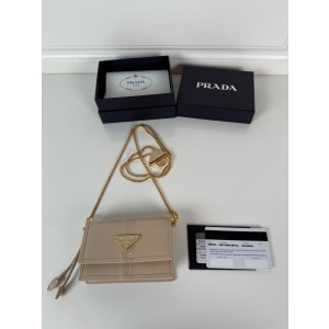 프라다 1MR034 여자 장지갑