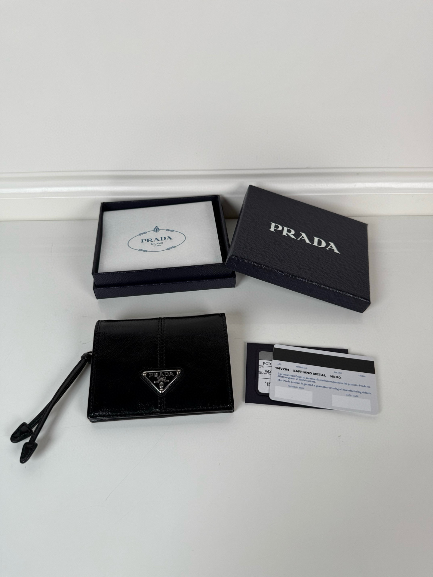 프라다 1M0204 여자 장지갑