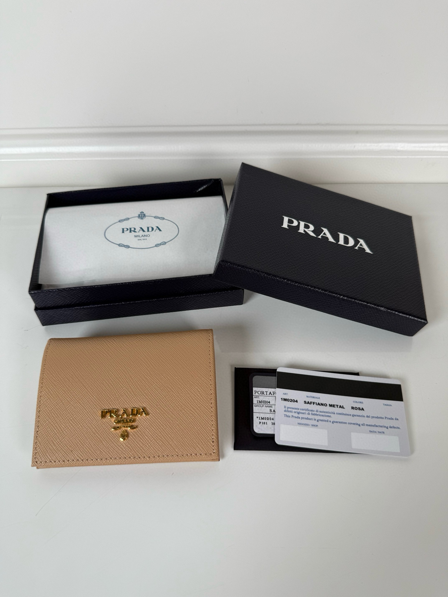 프라다 1M0204 여자 반지갑