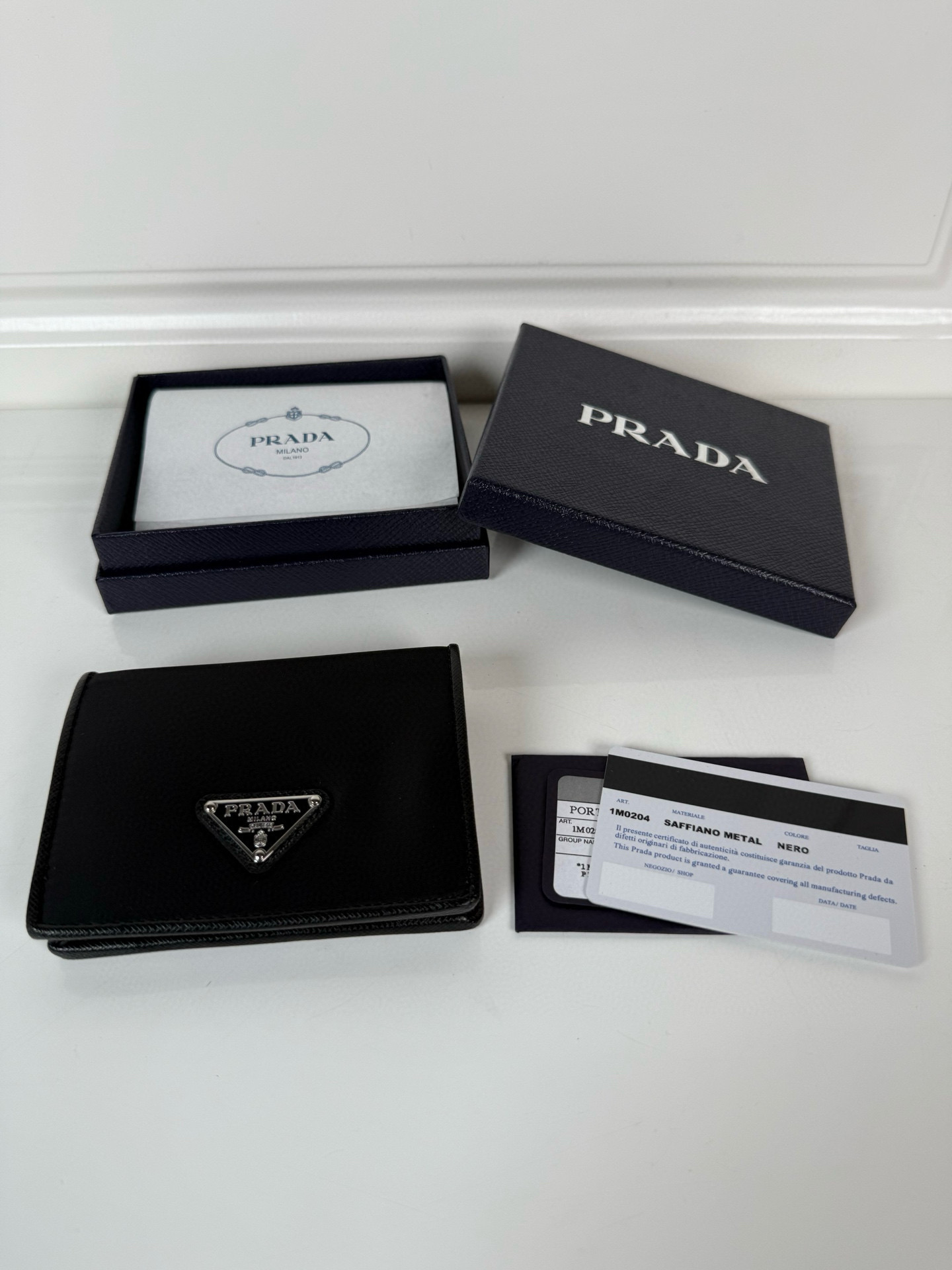 프라다 1M0204 여자 반지갑