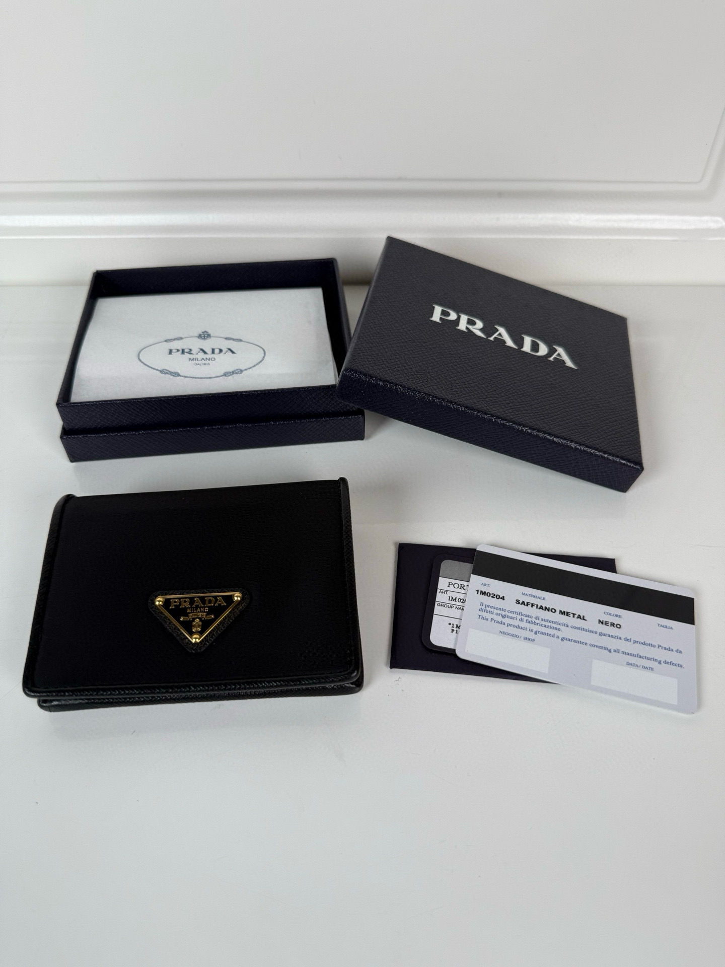 프라다 1M0204 여자 반지갑