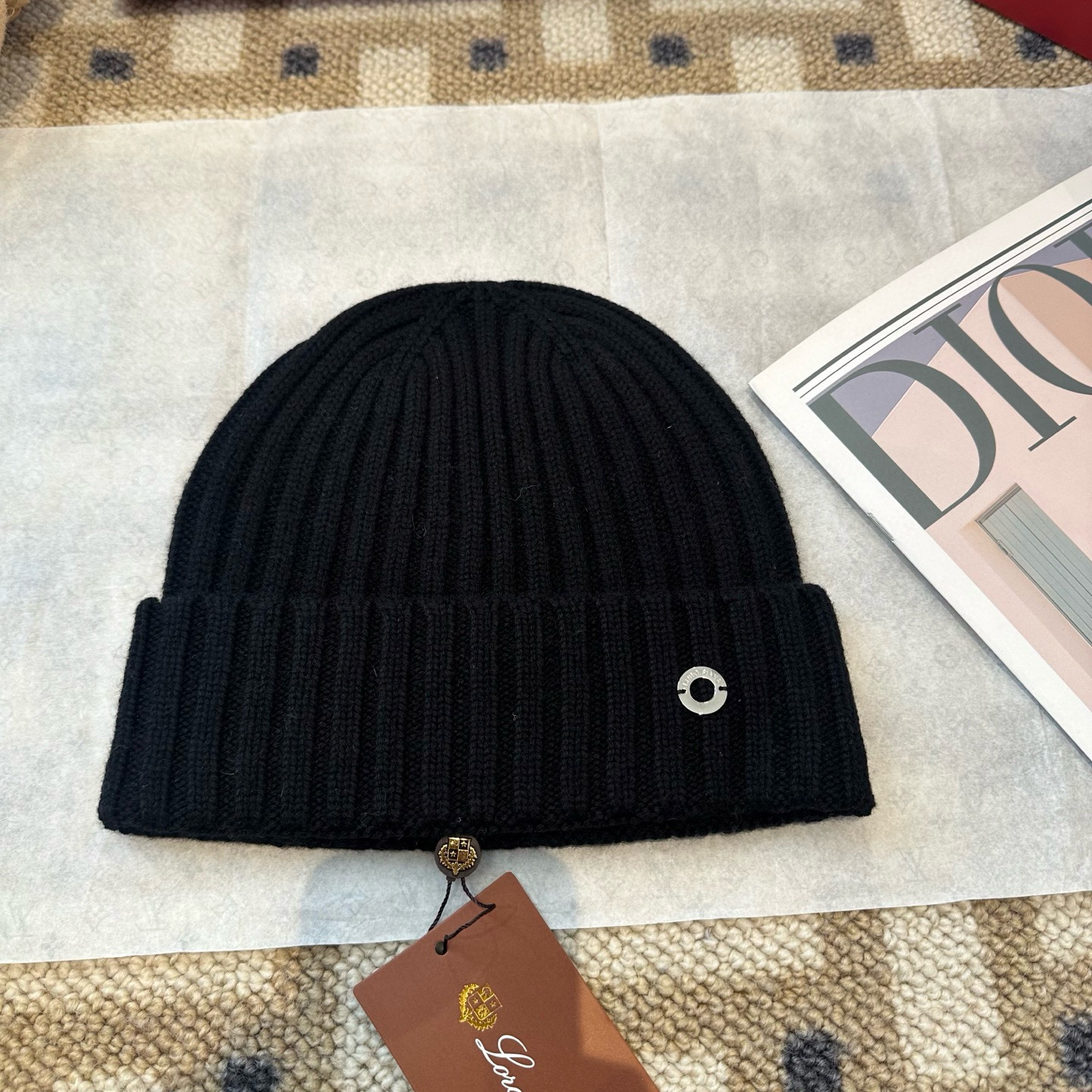 로로피아나 겨울 모자