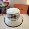 미우미우 모자
