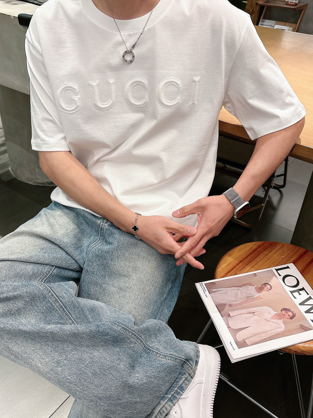 구찌 남자 반팔티