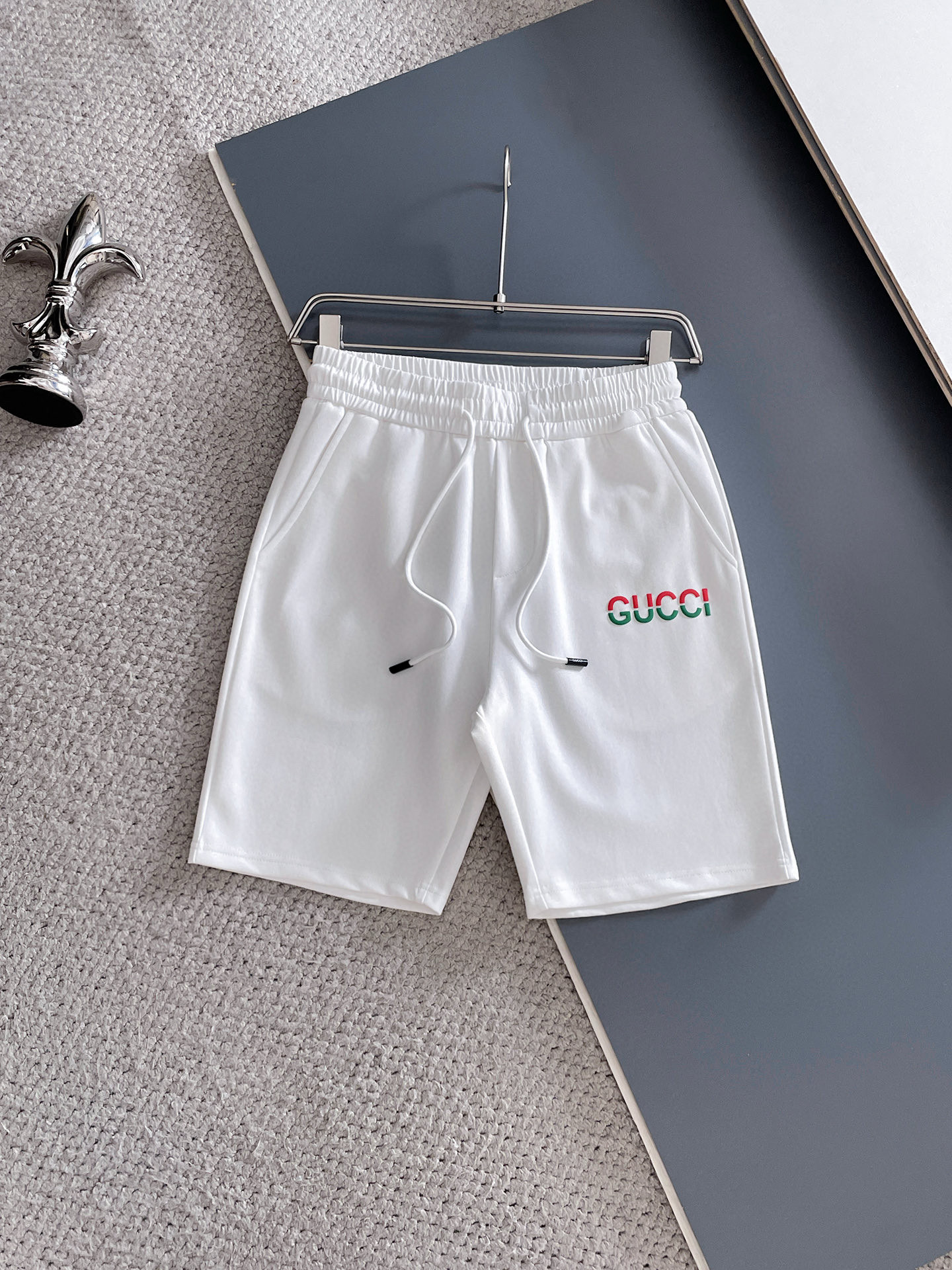 구찌 남자 반바지