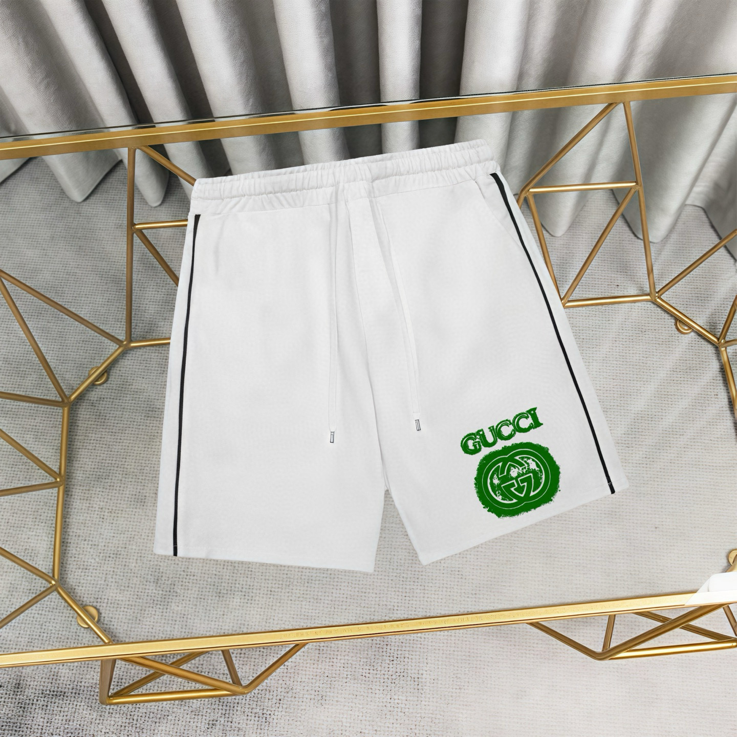 구찌 남자 반바지