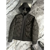 프라다 남자 패딩