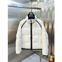 프라다 남자 패딩