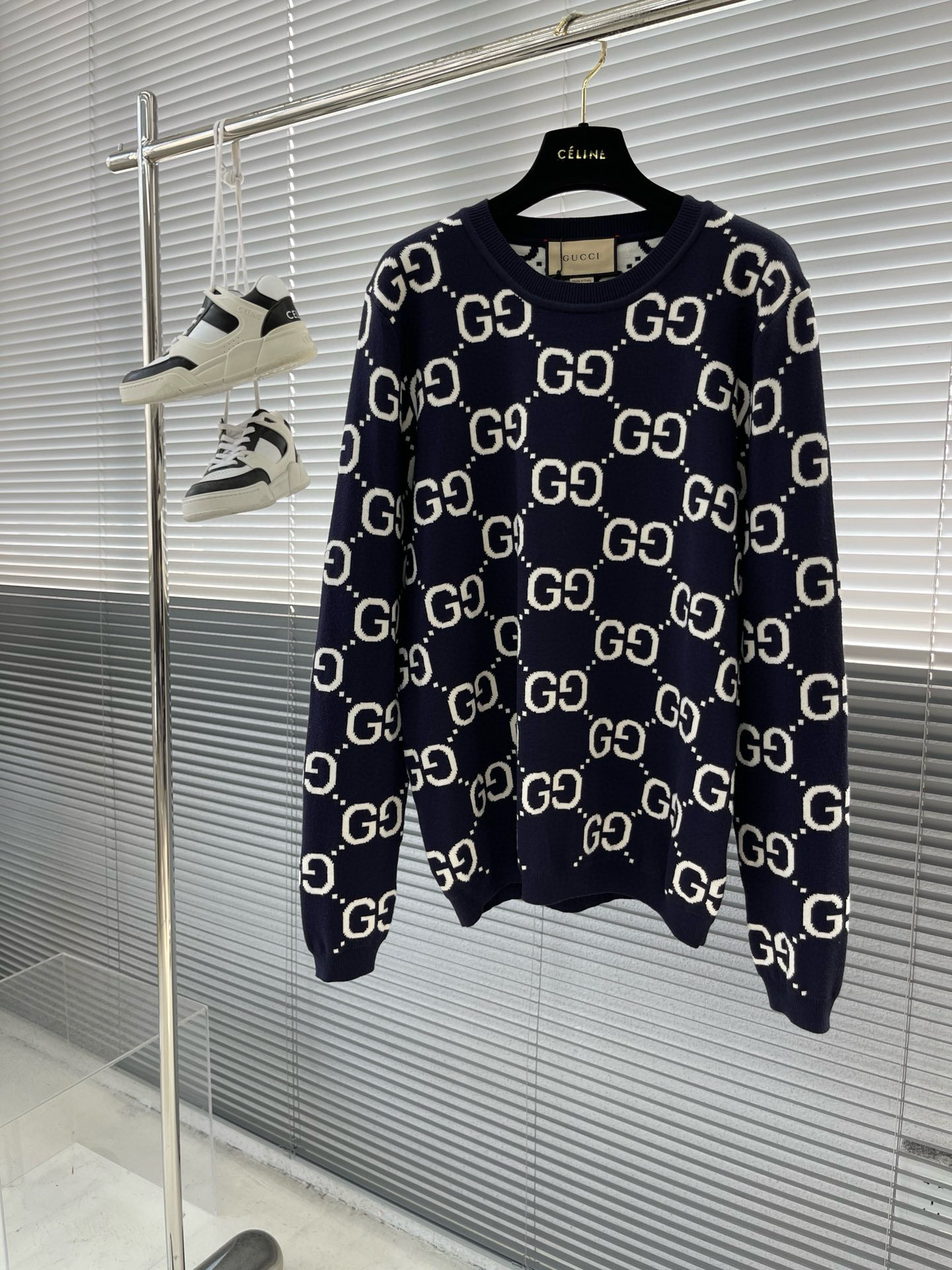 구찌 남자 니트