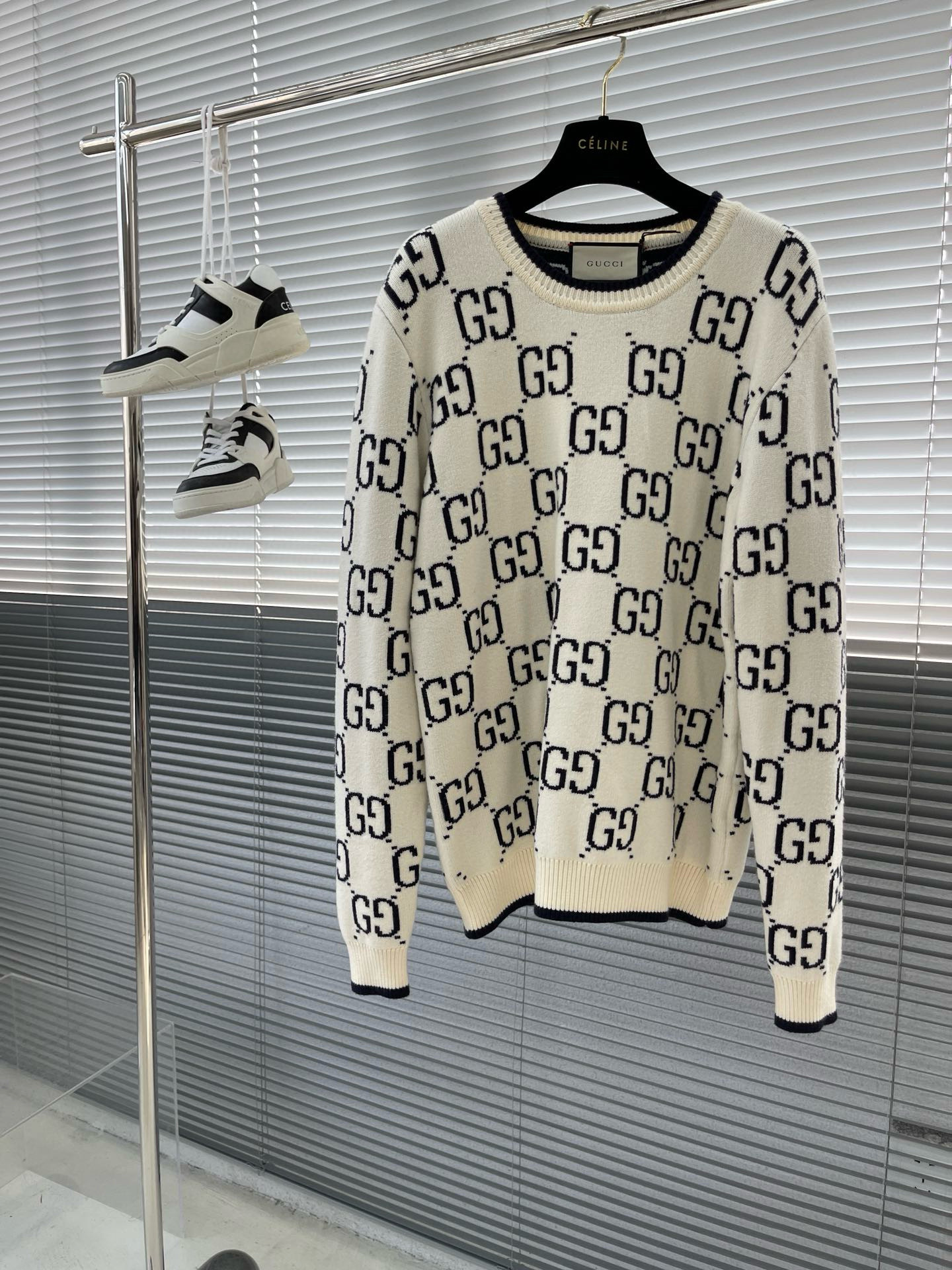 구찌 남자 니트