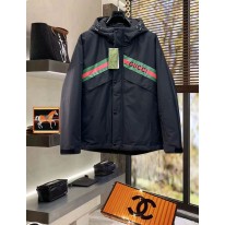 구찌 남자 패딩