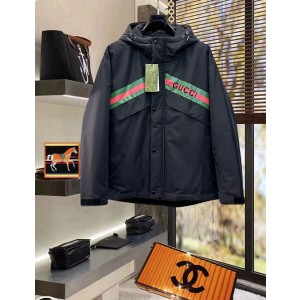 구찌 남자 패딩