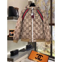 구찌 남자 패딩