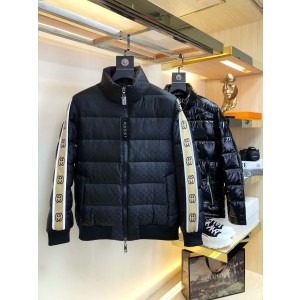 구찌 남자 패딩