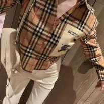 버버리 여자 셔츠