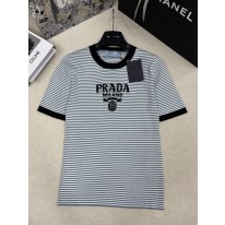 프라다 여자 반팔티