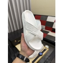 펜디 남자 슬리퍼